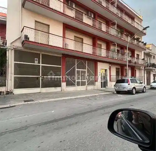 Appartamento in vendita a Canosa di Puglia