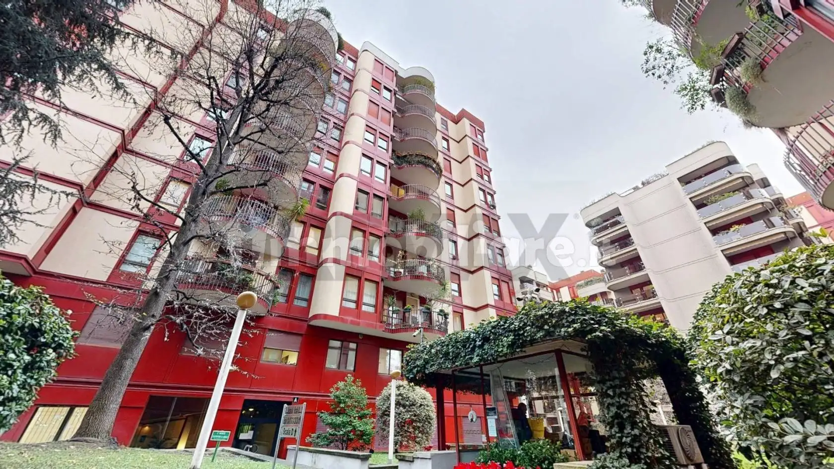 Appartamento in vendita a Milan