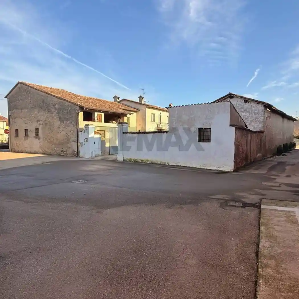 Rustico - Casale in vendita a Guidizzolo