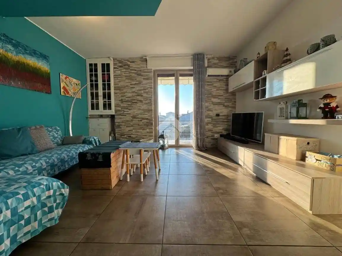 Villa in vendita a Cameri