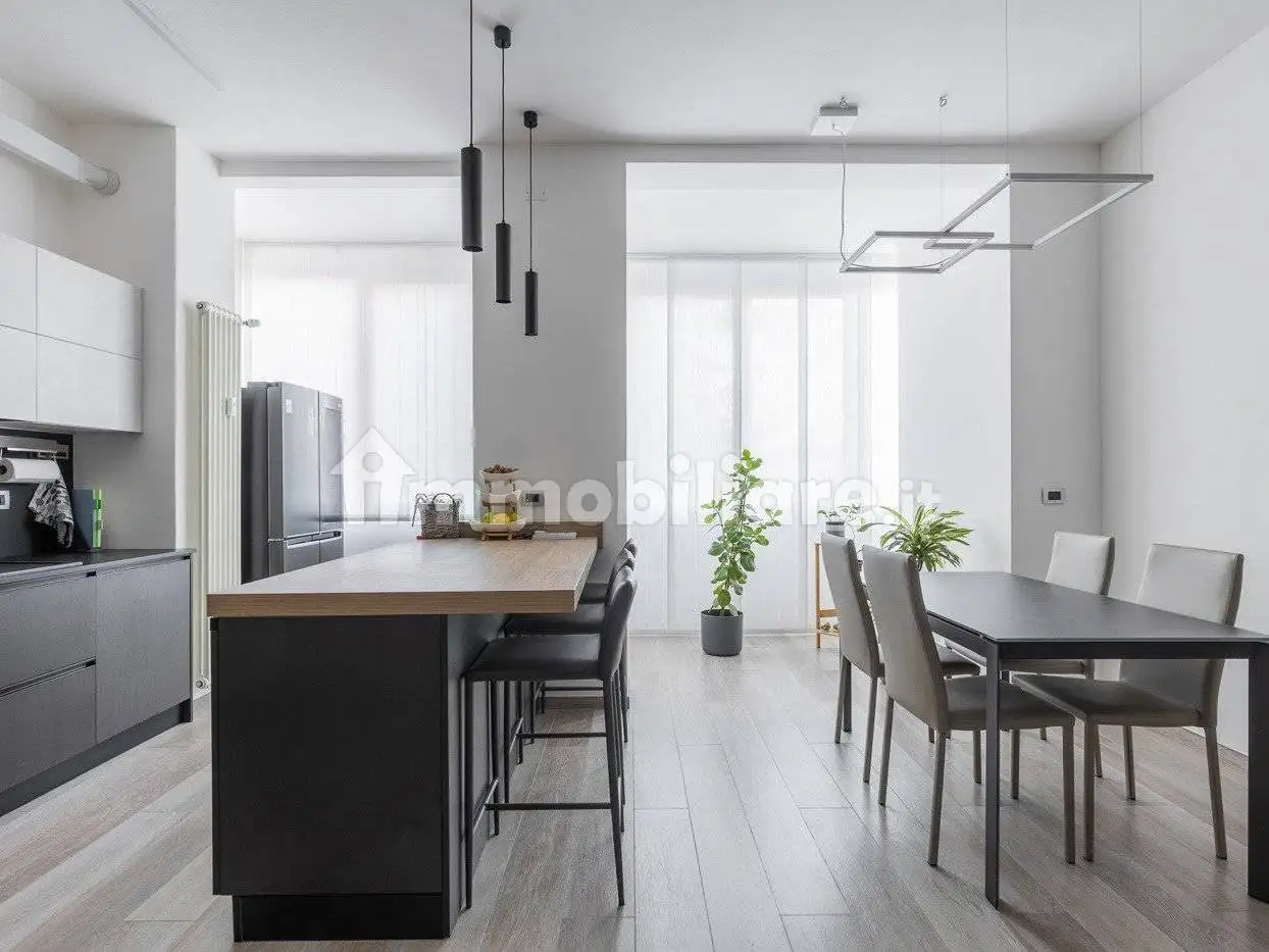 Appartamento in vendita a Bologna