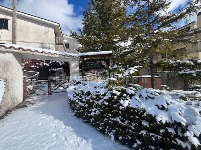 Appartamento in vendita a Rocca di Mezzo