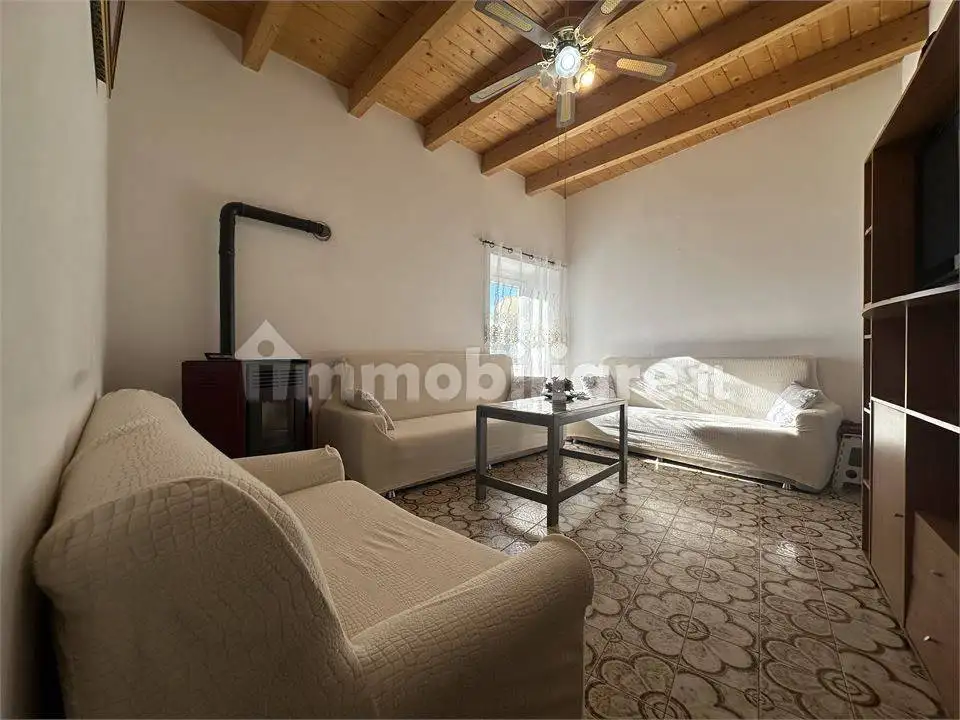 Villa in vendita a Torricella Sicura