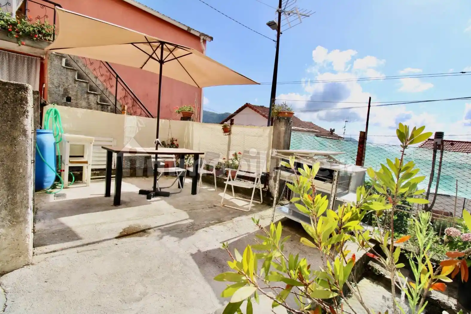 Casa indipendente in vendita a Davagna