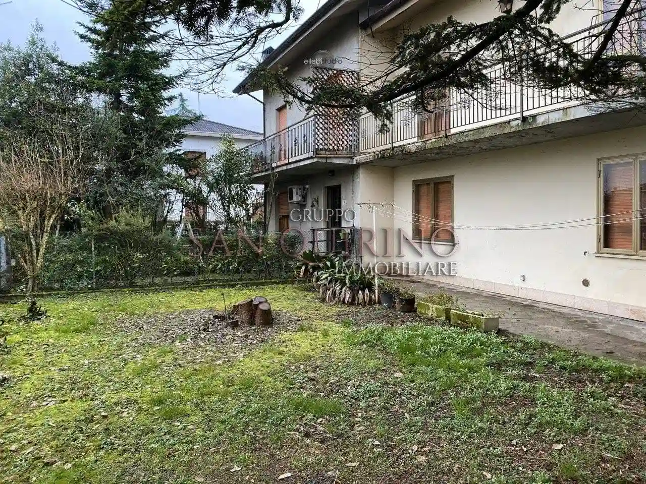 Villa in vendita a Mirandola