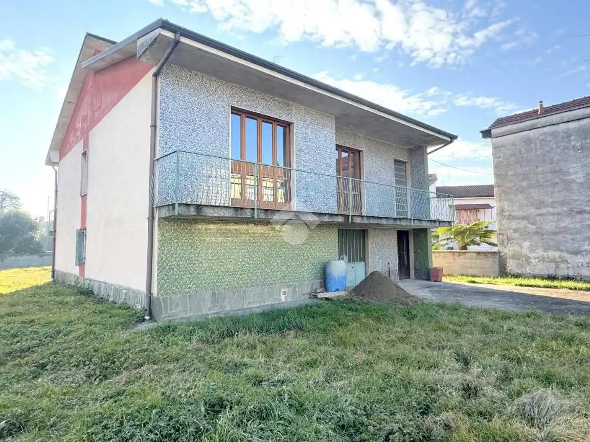 Villa in vendita a Cesate