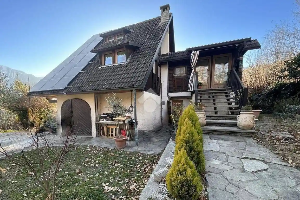 Villa in vendita a Bussoleno