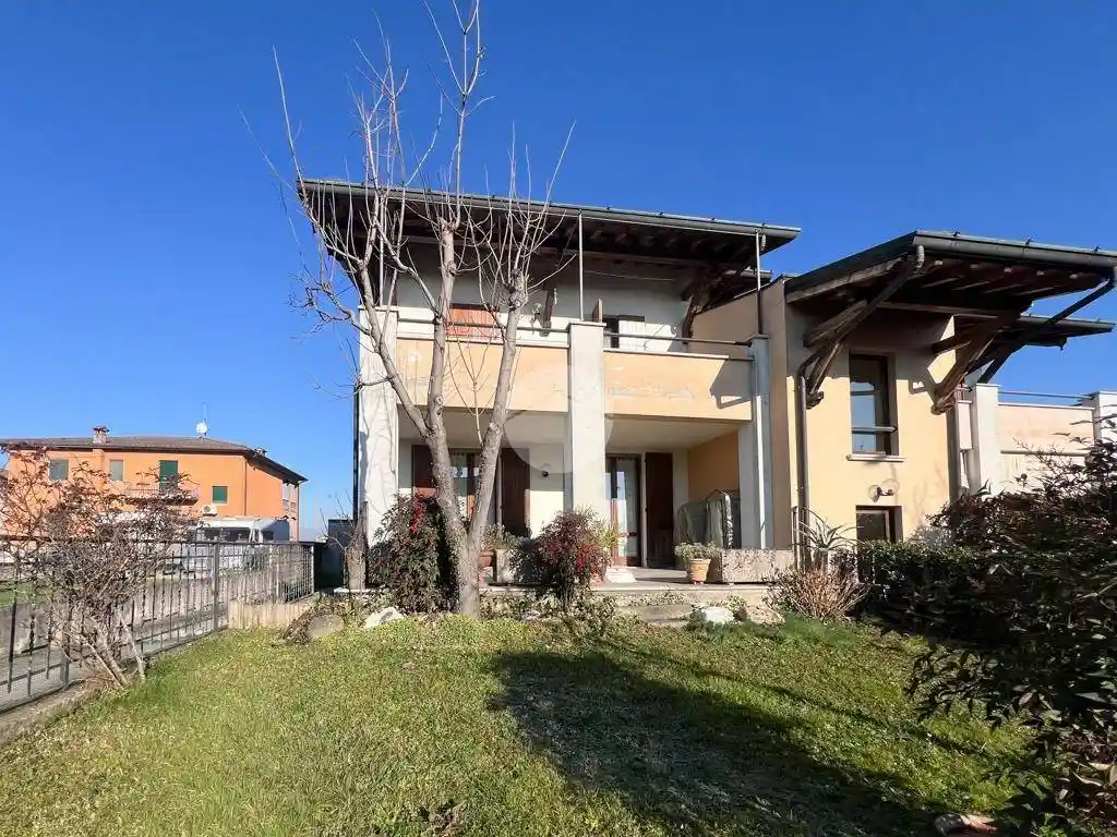 Appartamento in vendita a Trenzano