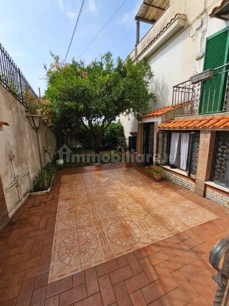 Appartamento in affitto a Salerno