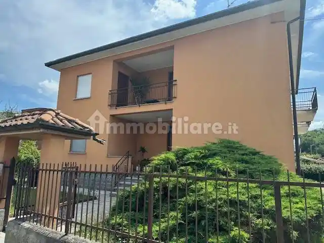 Appartamento in vendita a Fino Mornasco
