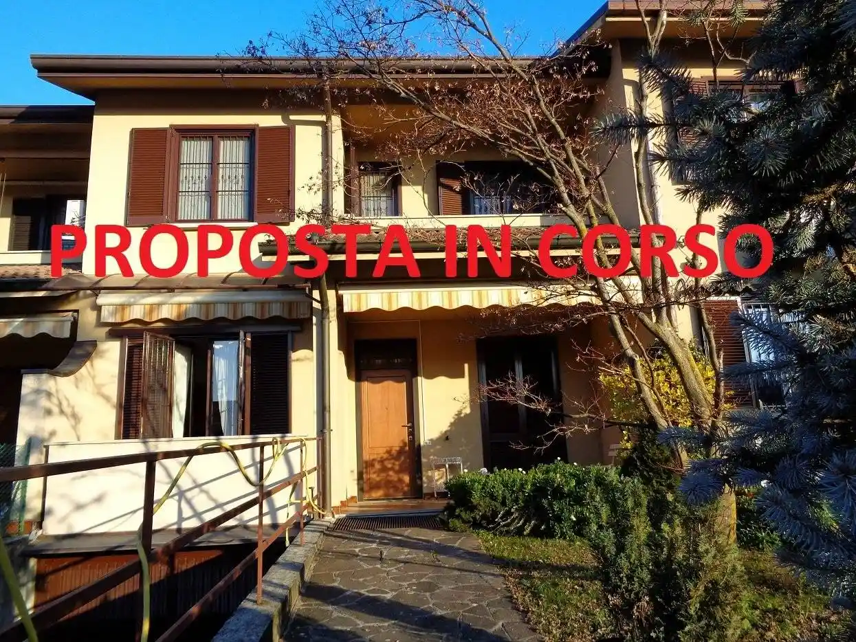 Villetta a schiera in vendita a Sulbiate