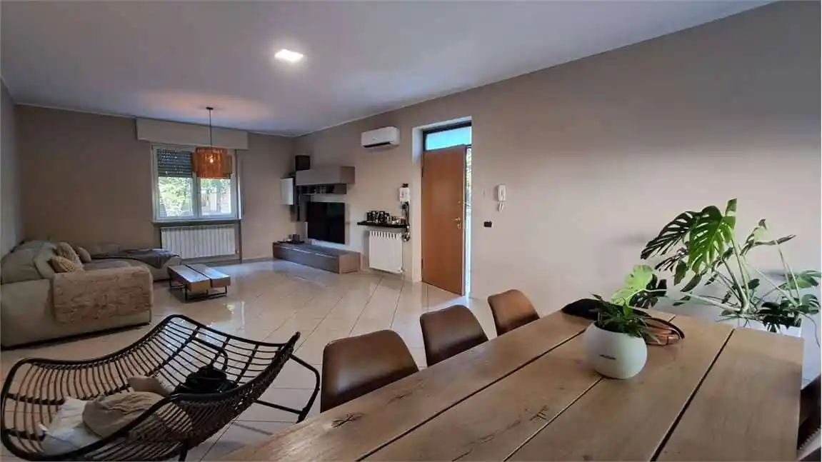 Villa in vendita a Busto Garolfo