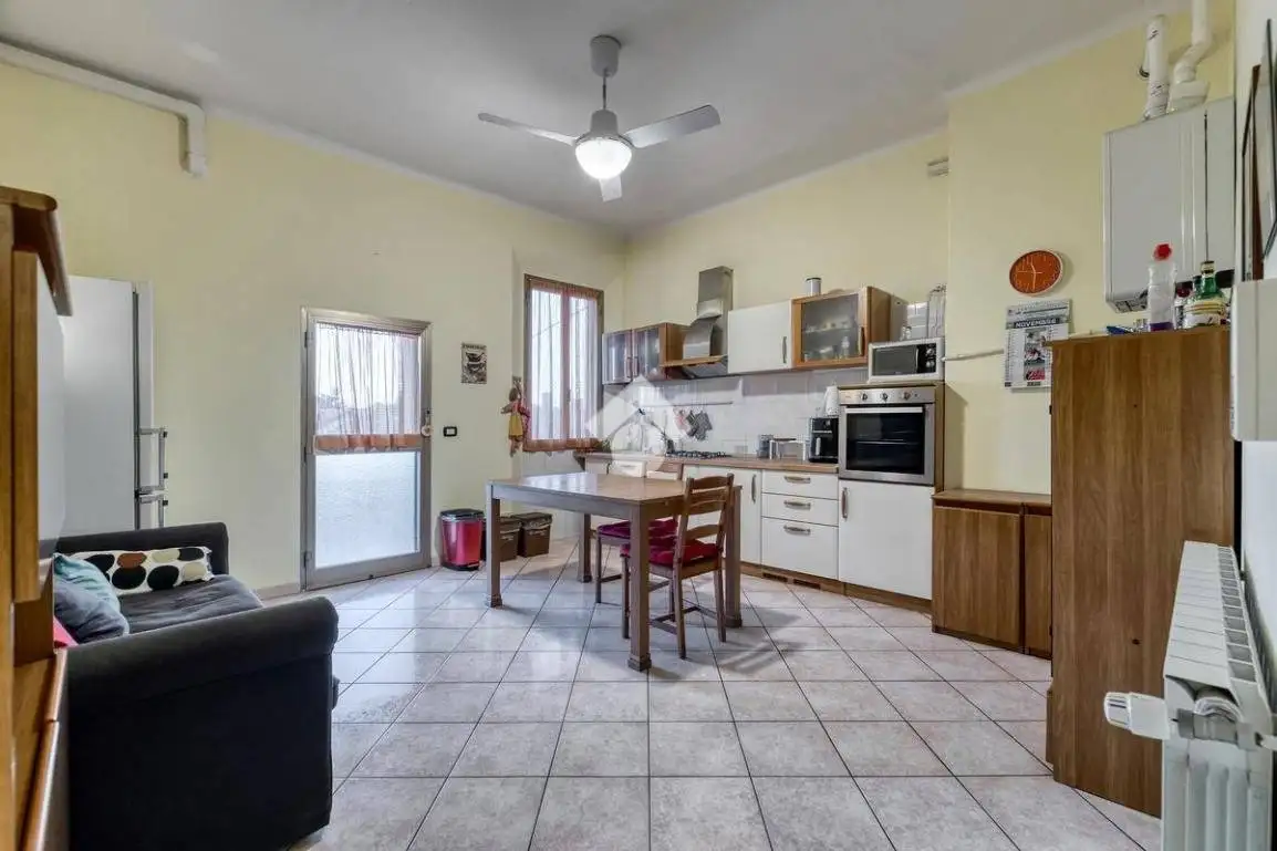 Appartamento in vendita a Bologna