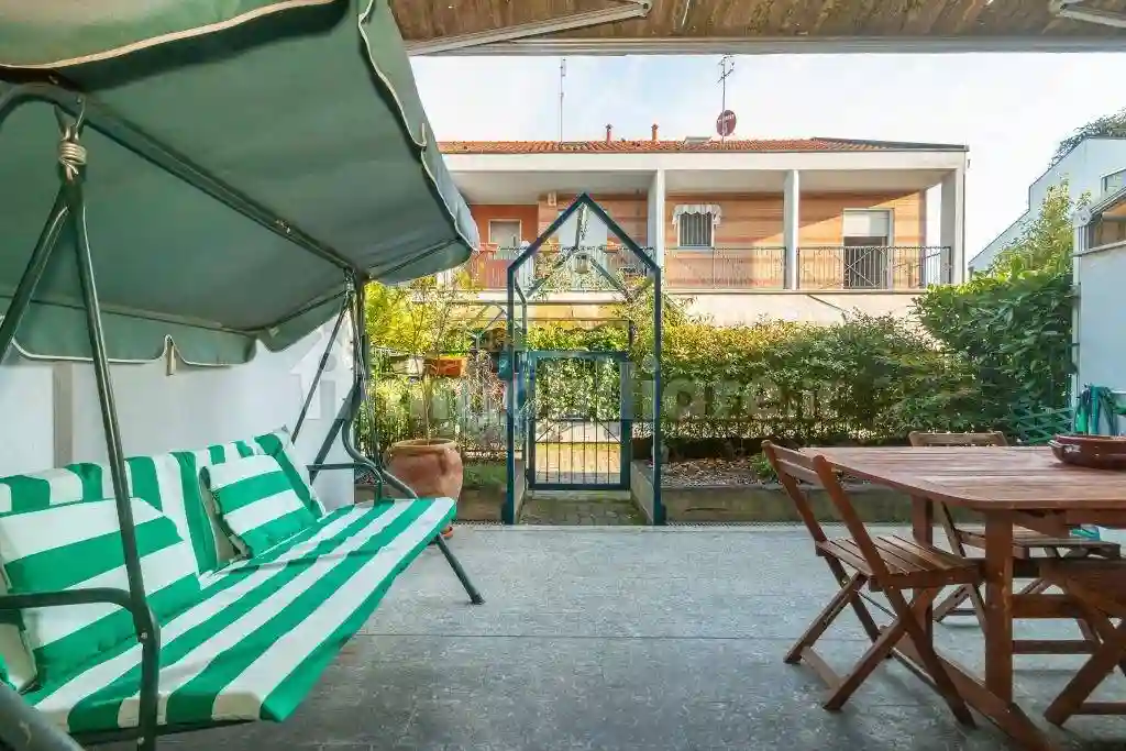 Villetta a schiera - foto 2