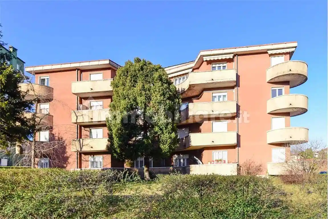 Appartamento in vendita a Lurago d'Erba