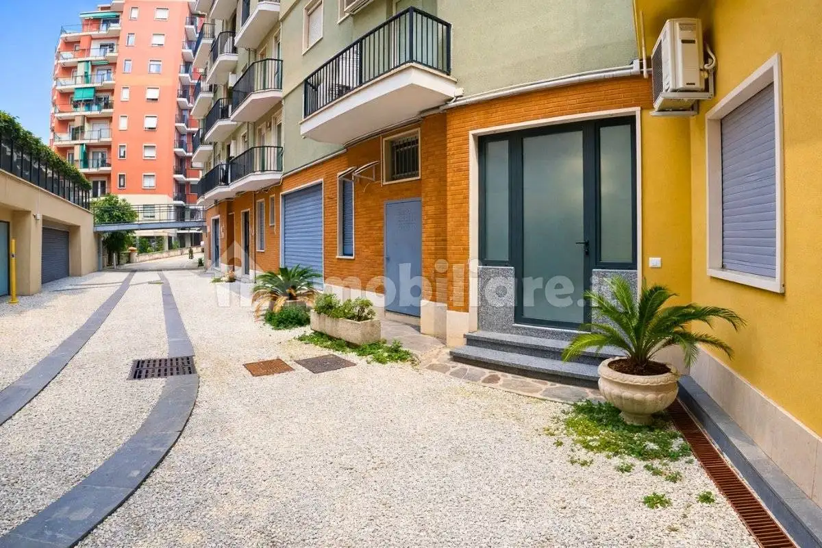 Appartamento in vendita a Milan