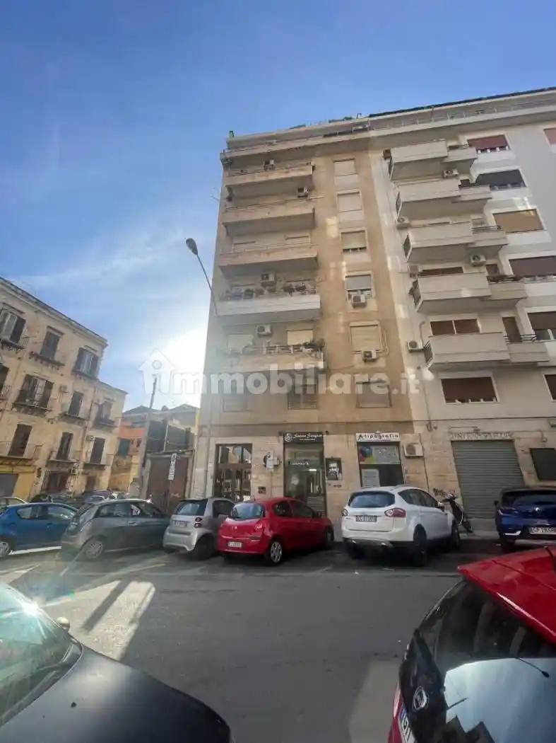 Appartamento in vendita a Palermo