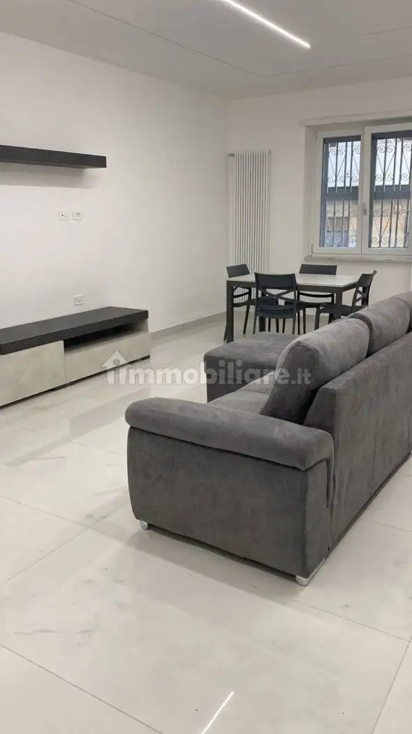 Appartamento in affitto a Napoli