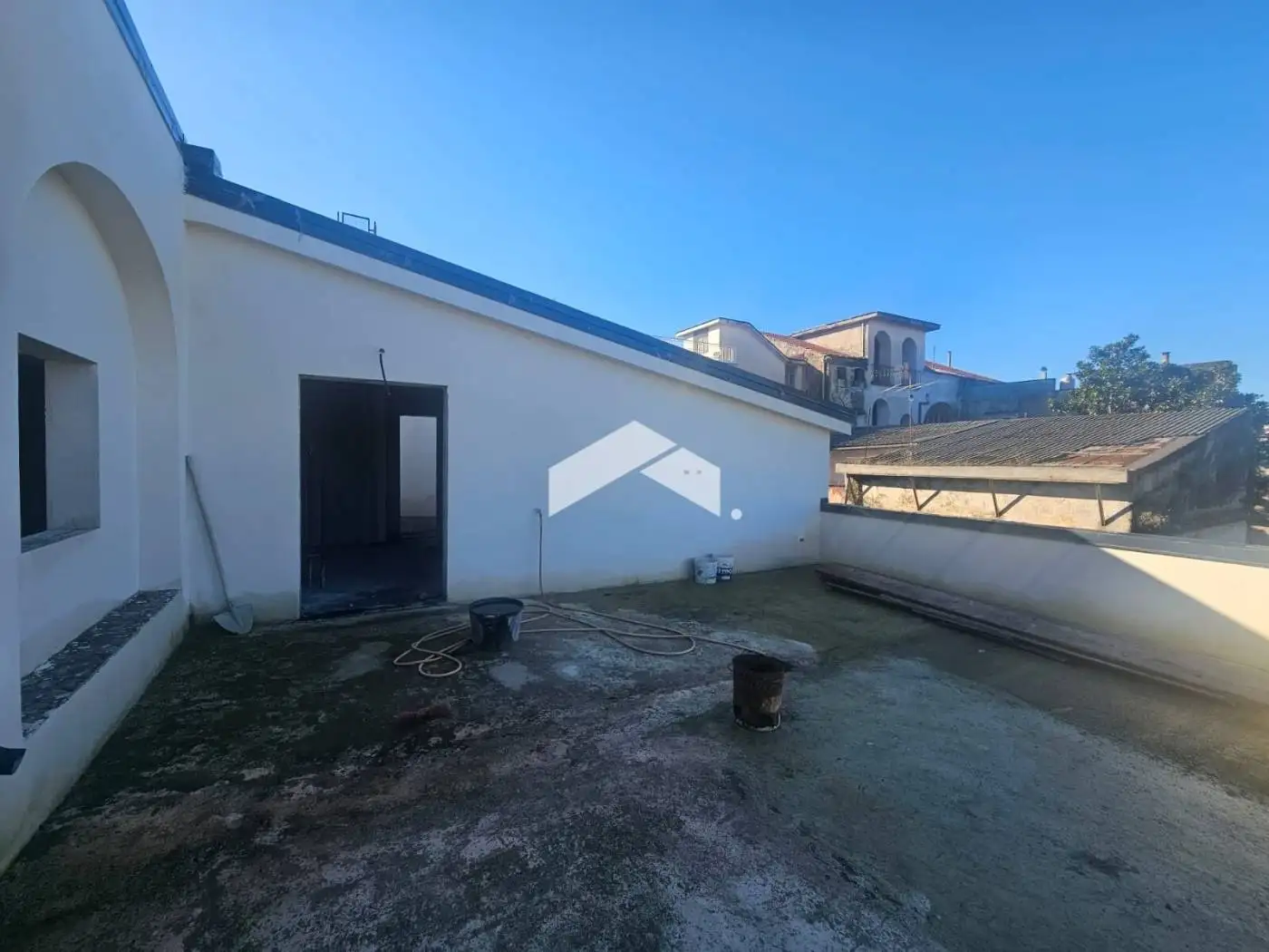 Palazzo - Edificio in vendita a Saviano