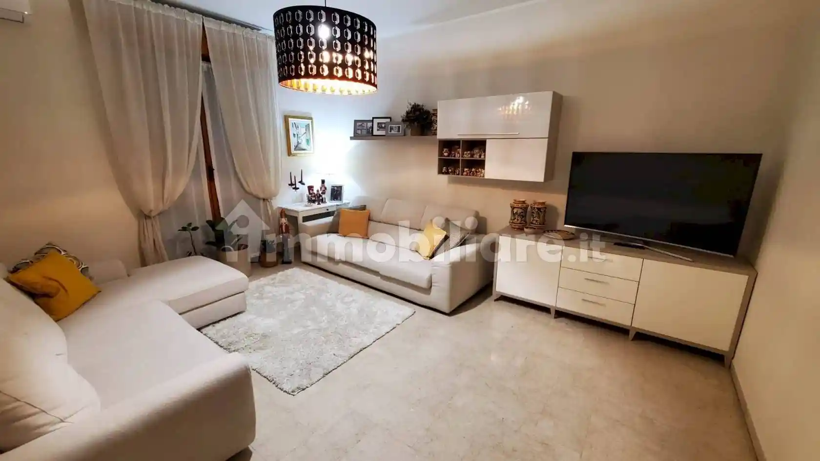 Appartamento in vendita a Modena