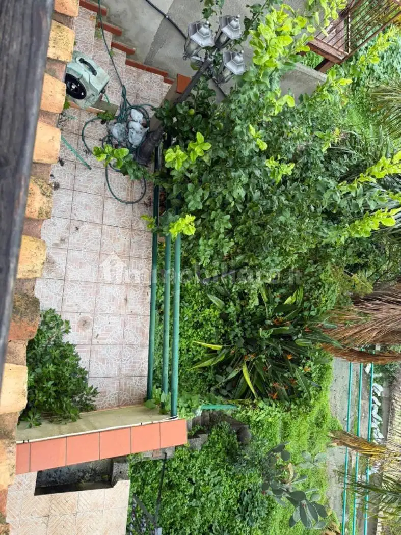 Casa indipendente in vendita a Ardore