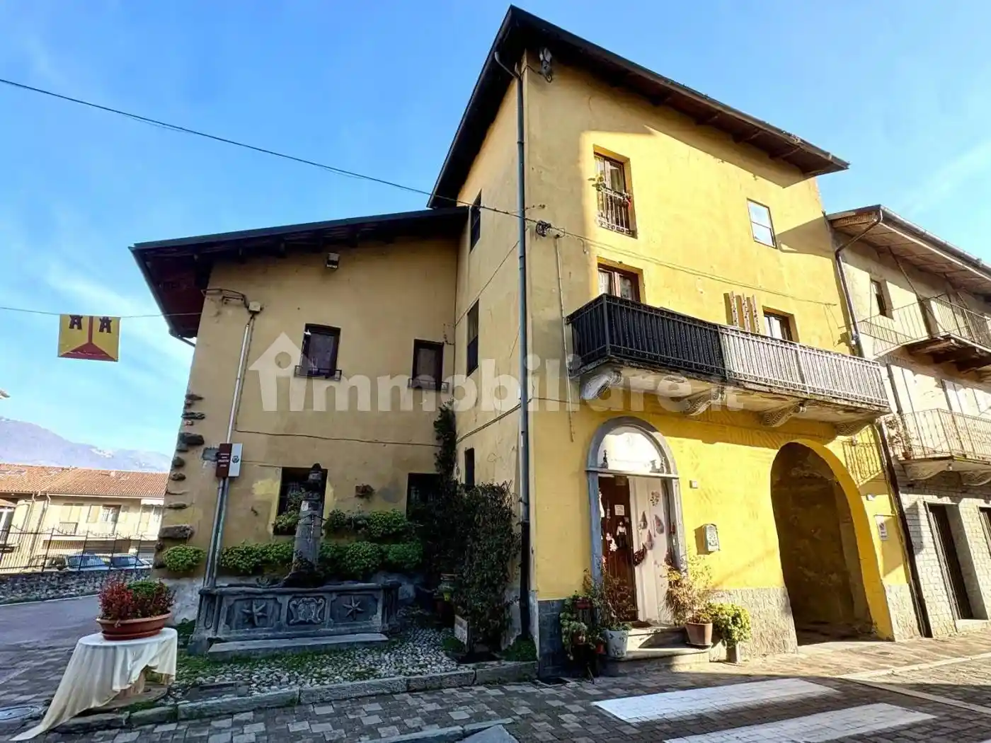 Casa indipendente in vendita a Sant'Ambrogio di Torino