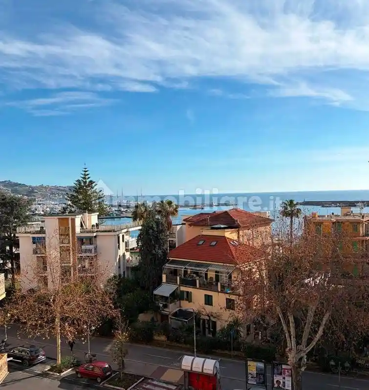 Appartamento in vendita a Sanremo