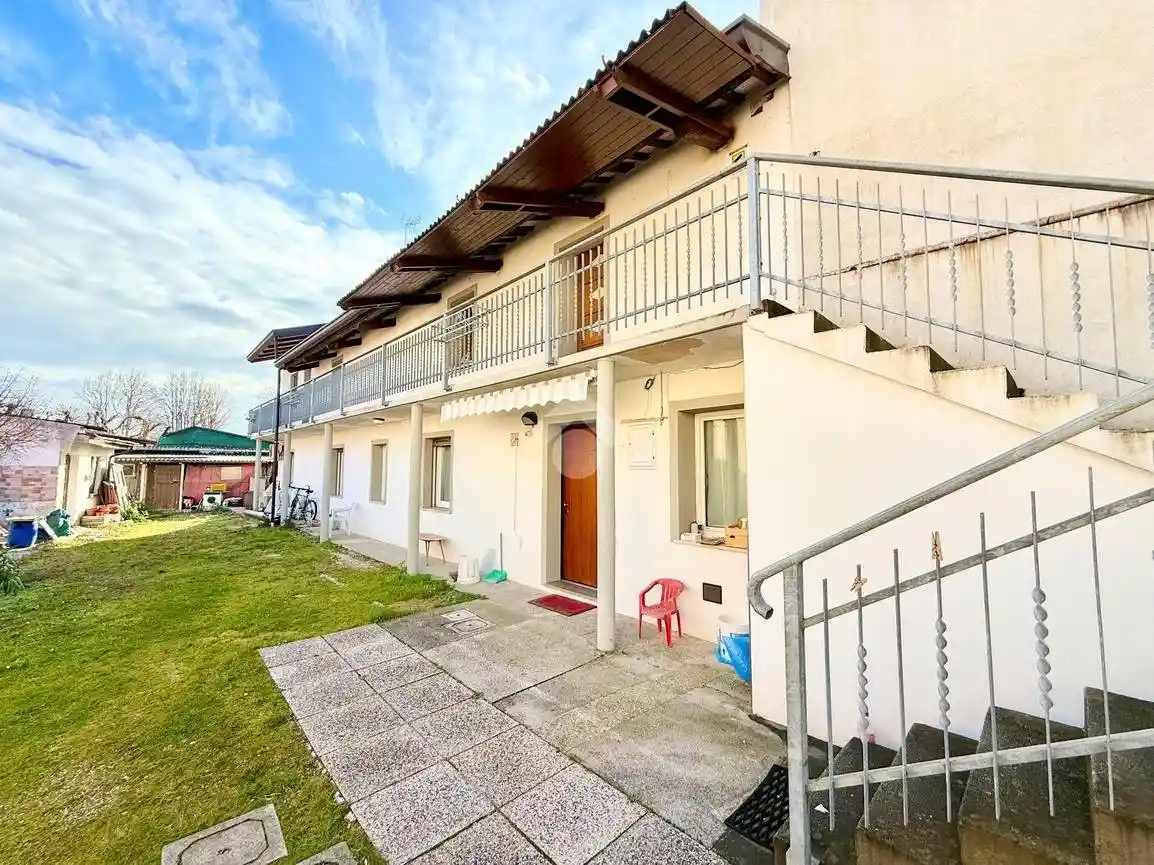 Casa indipendente in vendita a Lestizza