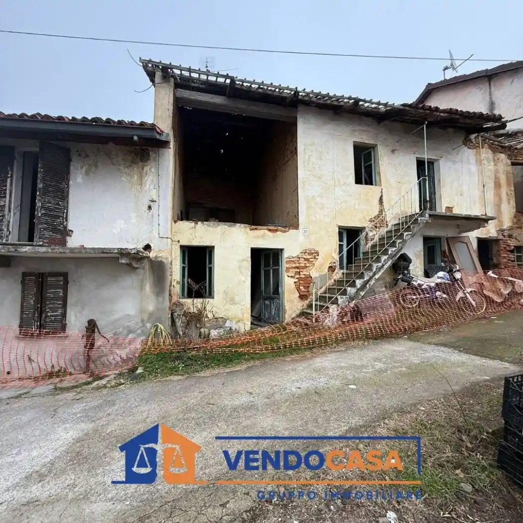 Rustico - Casale in vendita a Pocapaglia