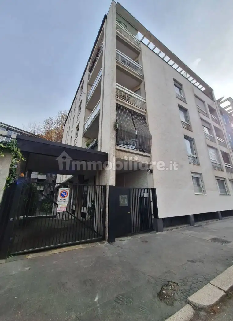 Appartamento in vendita a Milan