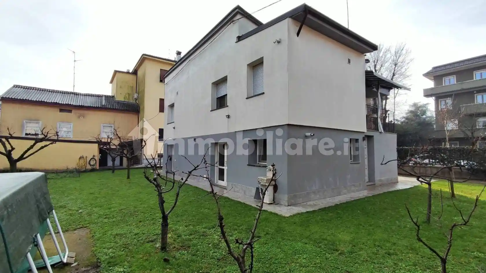 Villa in vendita a Cremona