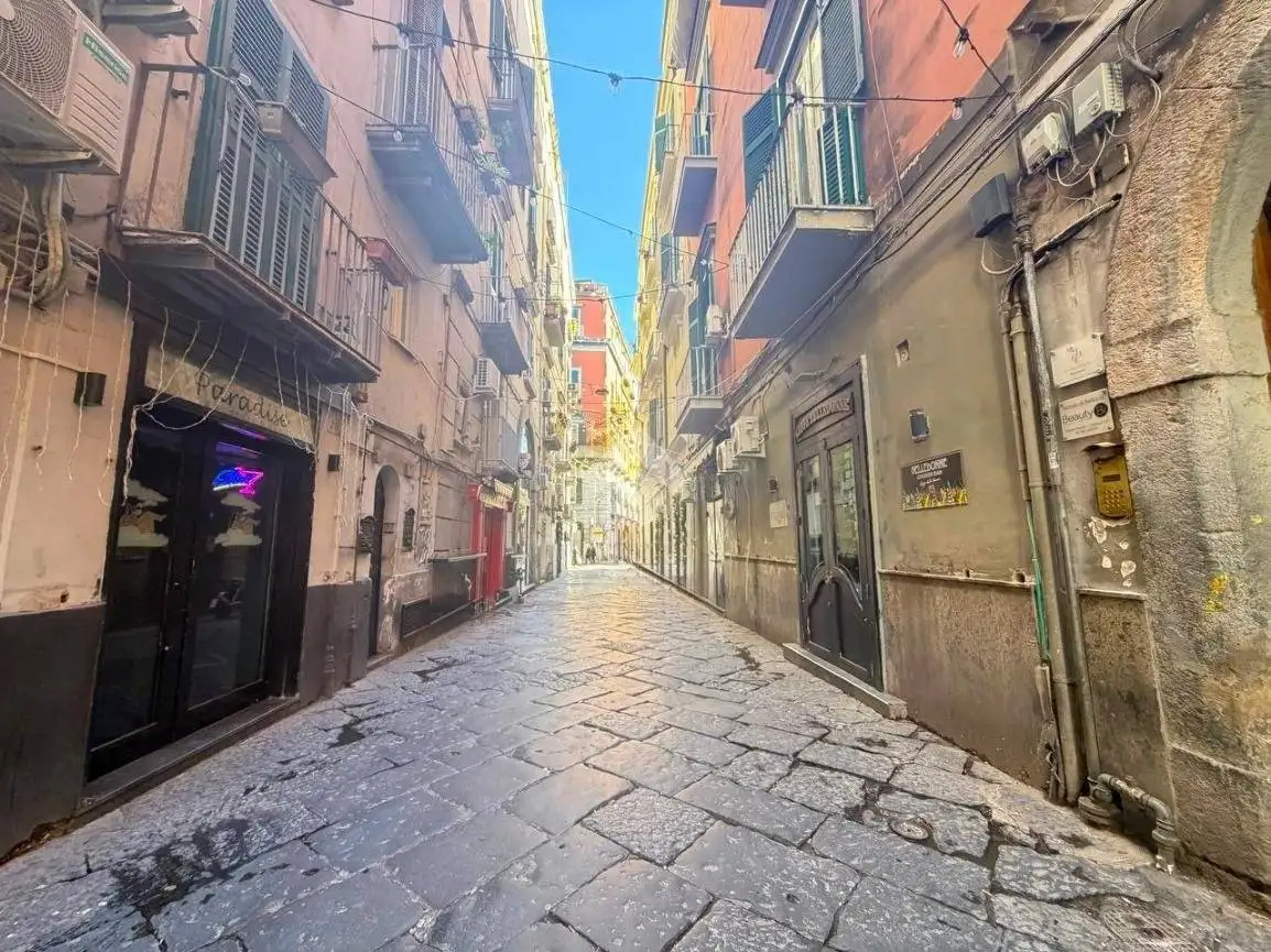 Appartamento in affitto a Napoli