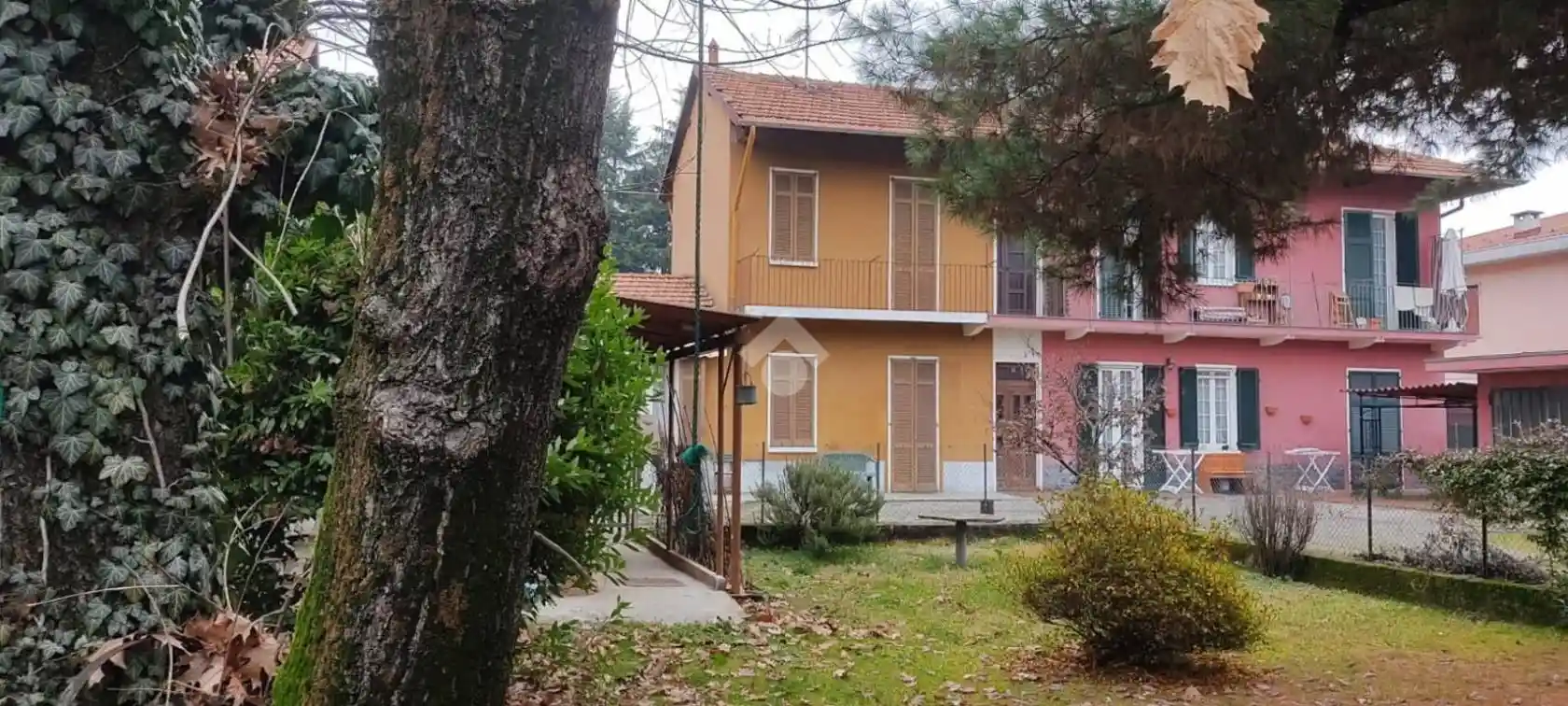 Casa indipendente in vendita a Lonate Pozzolo