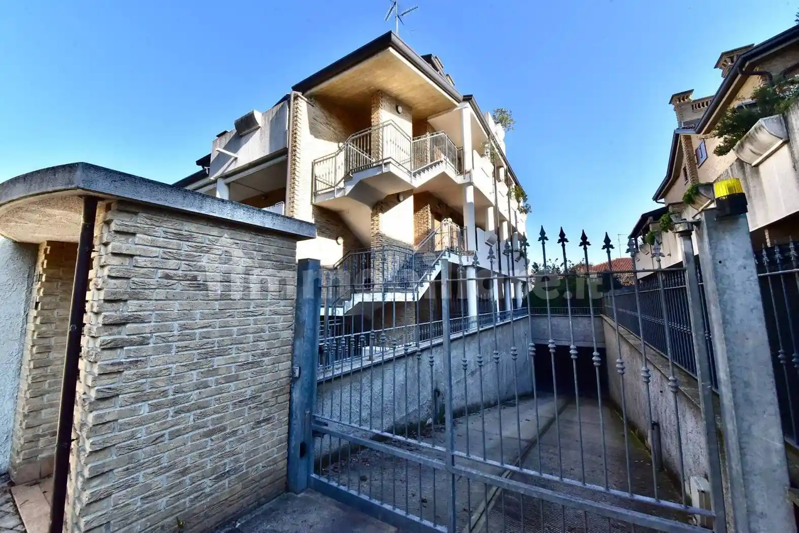 Appartamento in vendita a Seveso