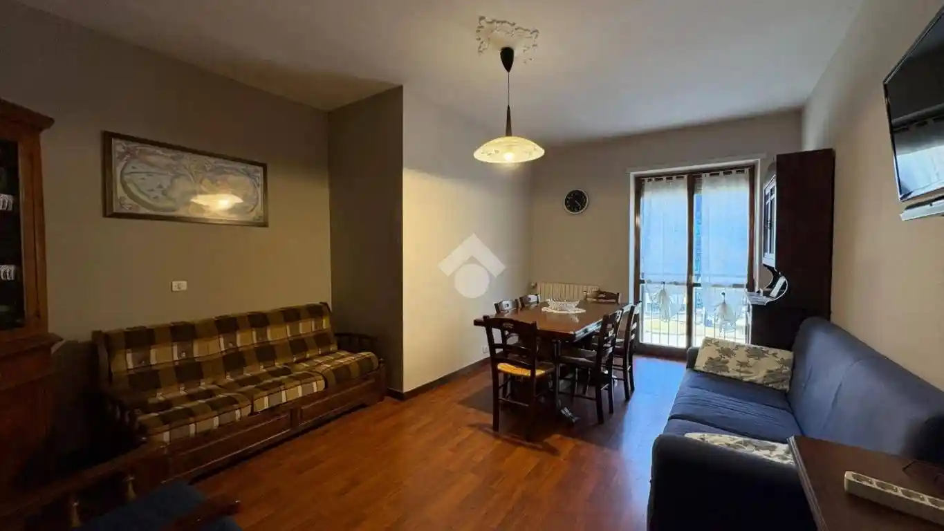 Appartamento in vendita a Sampeyre