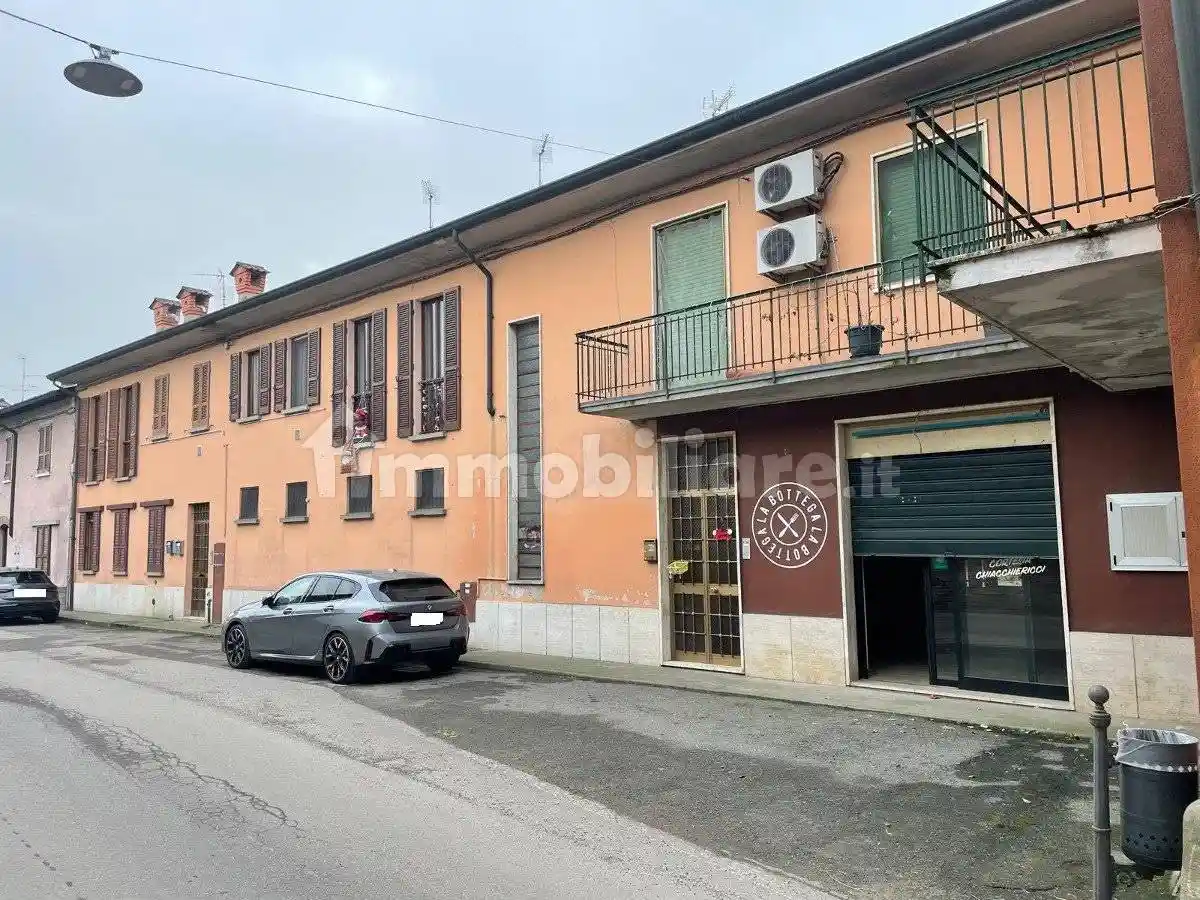 Rustico - Casale in vendita a Pompiano