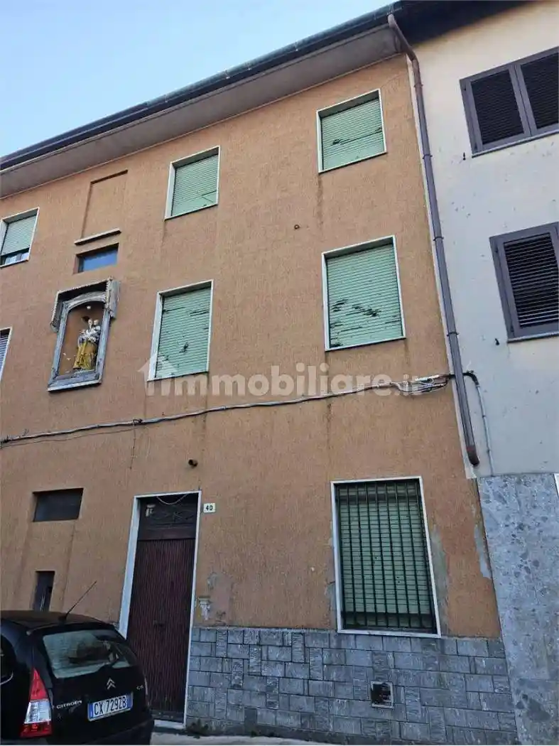 Appartamento in vendita a Turate