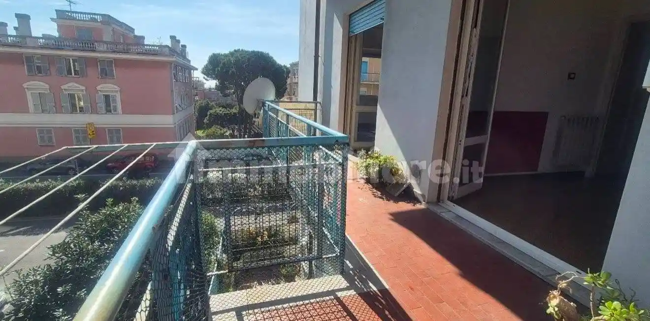 Appartamento in vendita a Genova