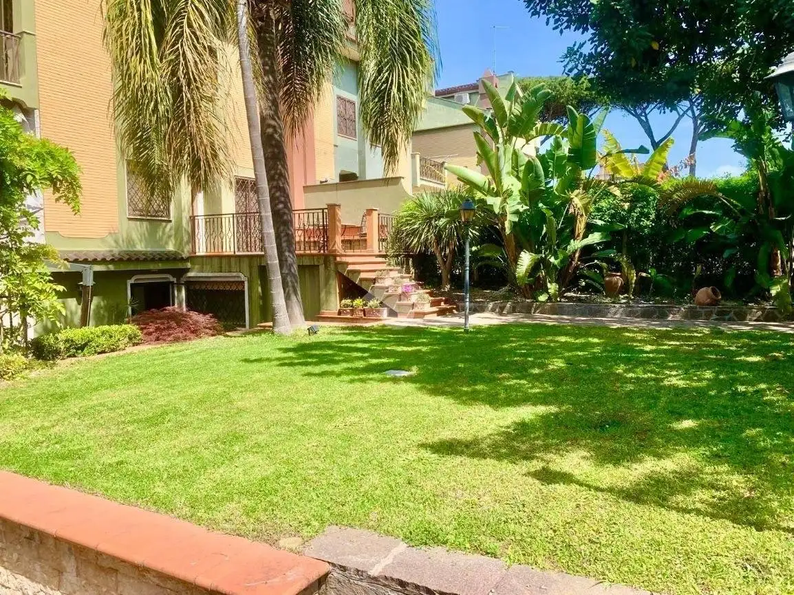 Villa in vendita a Roma