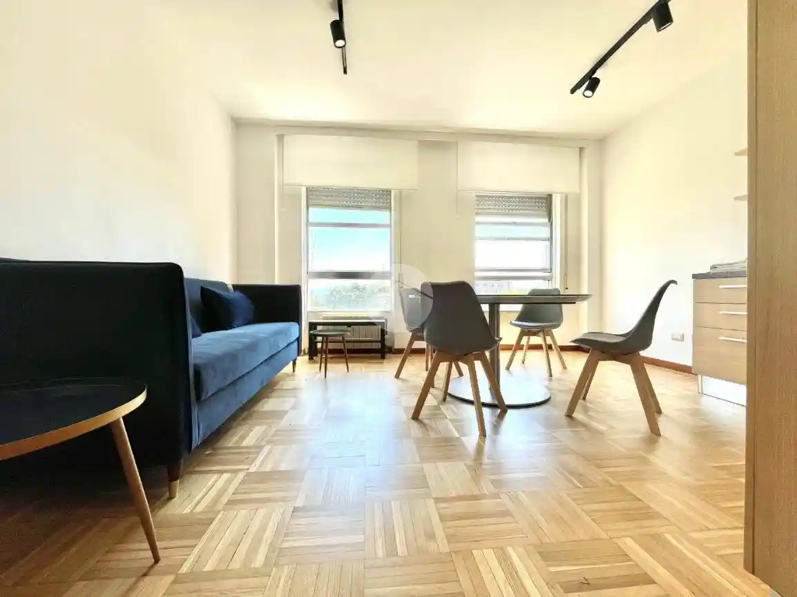 Bilocale buono stato, sesto piano, Eur, Roma - foto 3