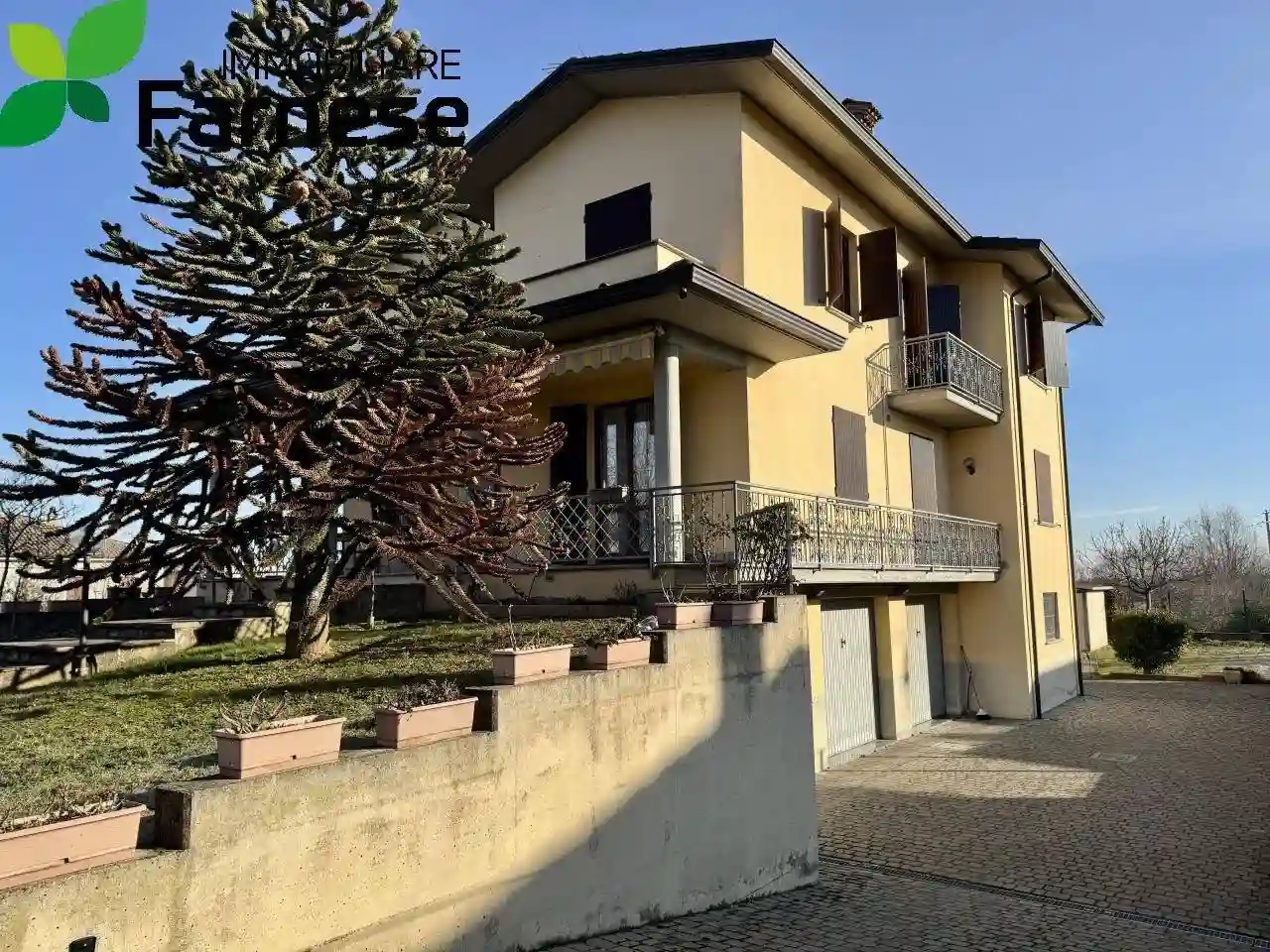 Villa - foto 2
