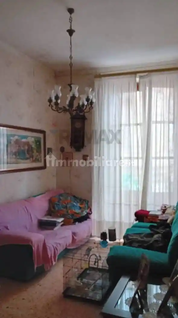 Palazzo - Edificio in vendita a Catania