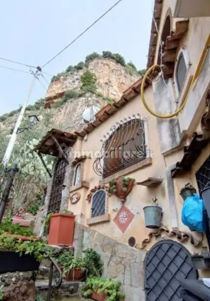 Appartamento in vendita a Positano