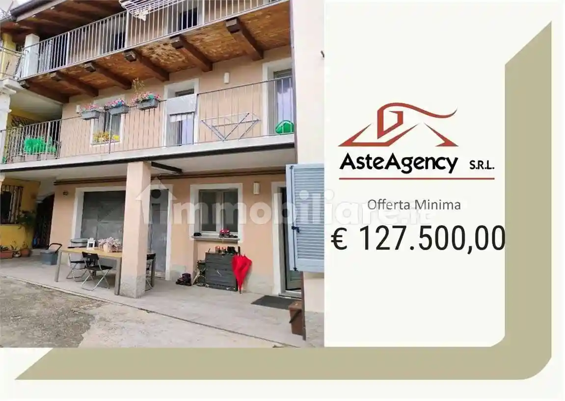 Appartamento in vendita a Viggiù