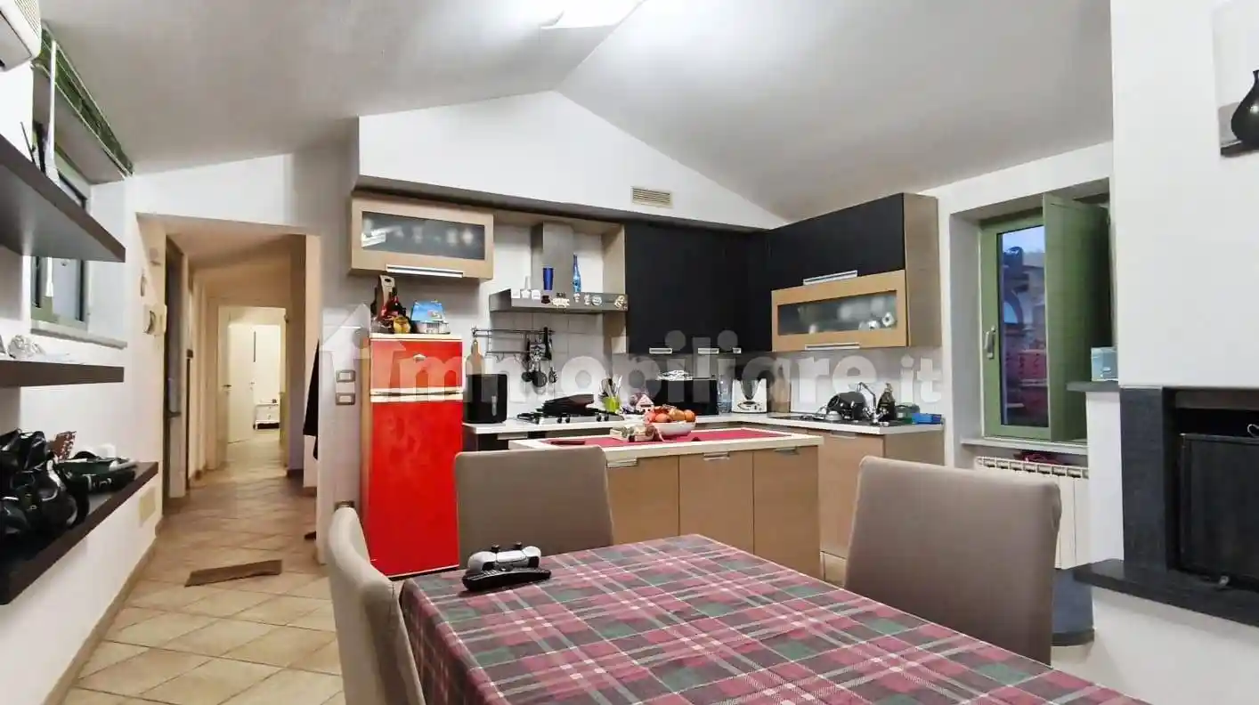 Appartamento in affitto a Carrara