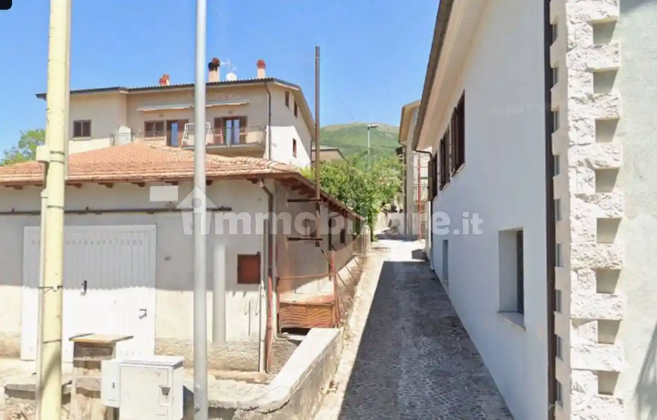 Appartamento all'asta via Diana, Barisciano - foto 2