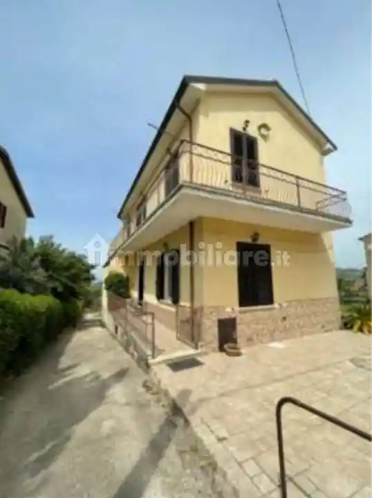 Appartamento all'asta viale delle Vittorie, Bonito - foto 2