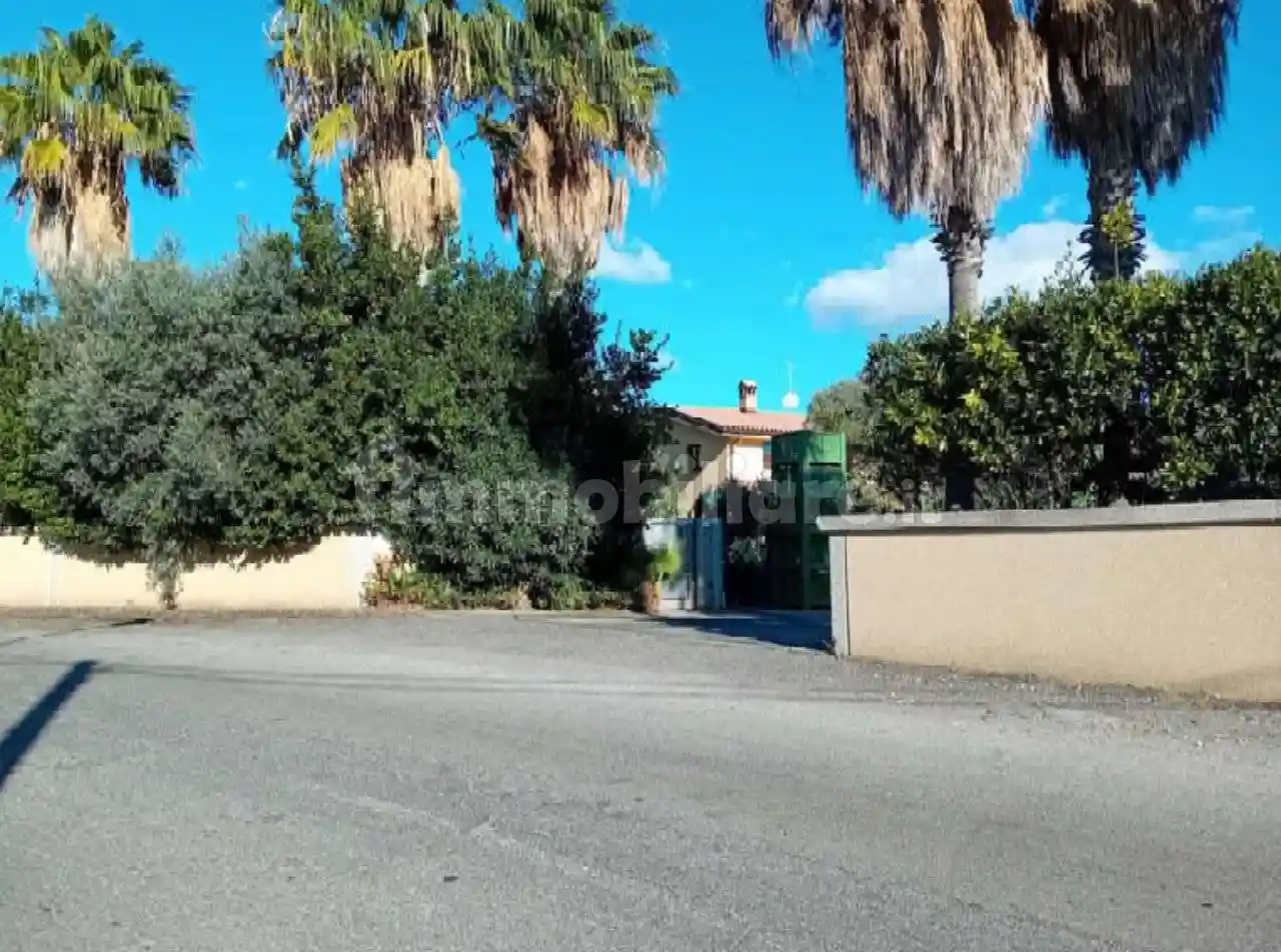 Villa all'asta frazione Moschetta, Locri - foto 2