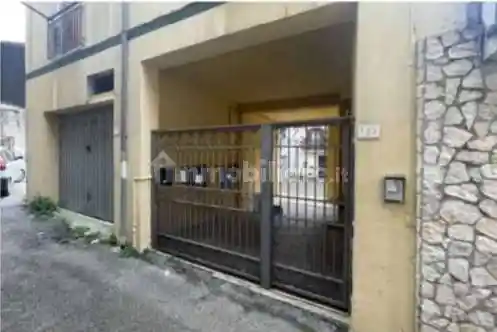 Appartamento all'asta via Luigi Landolfi, Solofra - foto 3