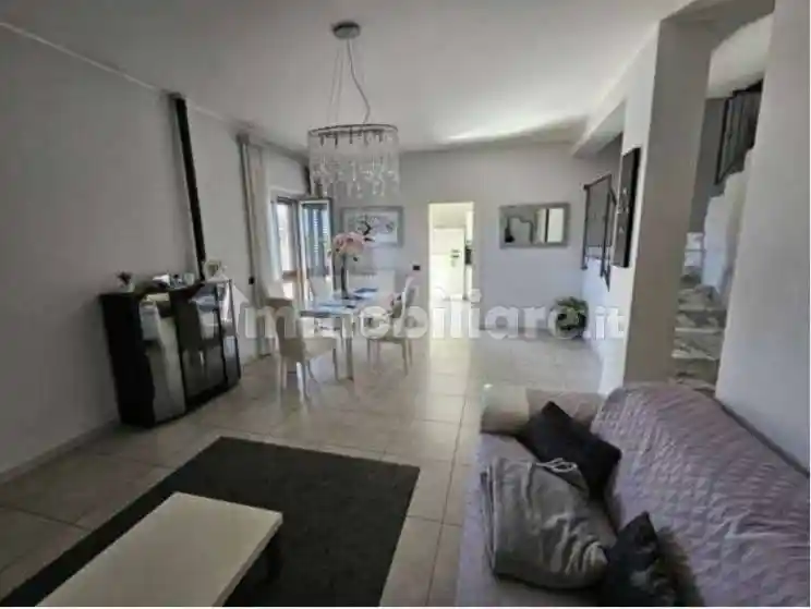 Villa all'asta via Dei Tigli, Crotone - foto 5